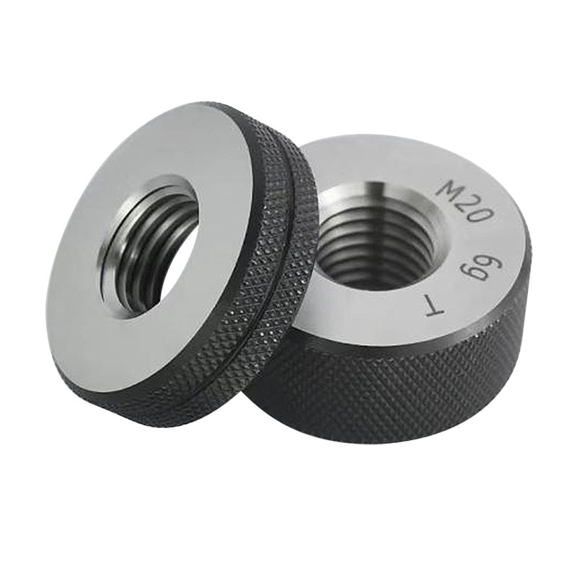 Nola egiaztatu hariak hari-eraztun-neurgailu edo entxufe-neurgailu batekin